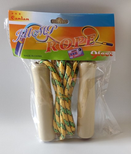 חבל קפיצה ידית עץ