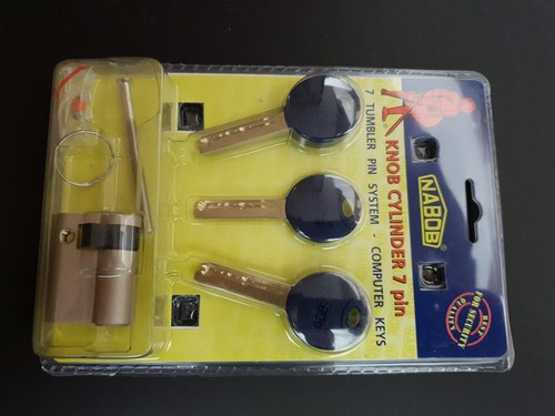 מנעול חצי צילינדר מחורץ לשון 41 מ