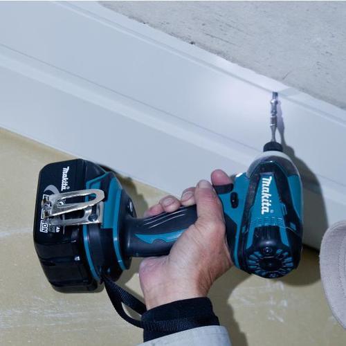 מברגת אימפקט נטענת  DTD146Z 18V מתוצרת Makita גוף בלבד