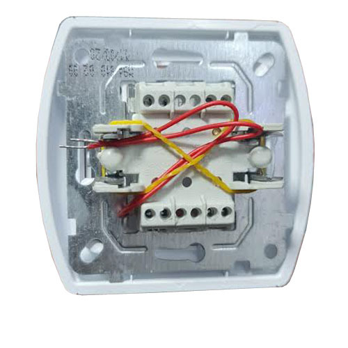 מפסק דוד מואר דו-קטבי 220V ~ 16A תחת הטיח 
