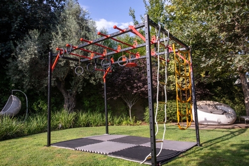מתקן נינג'ה Extreme Yard לאימון פונקציונלי בסיסי