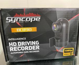 מצלמת דרך סינקופה USB HD דגם BC890 מתחברת למערכת המולטימדיה ברכב