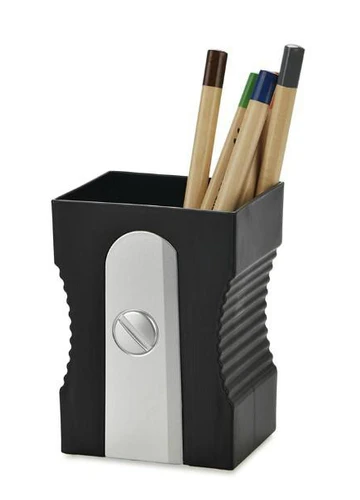 כוס עטים בעיצוב מחדד Sharpener