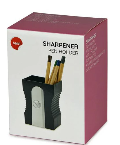 כוס עטים בעיצוב מחדד Sharpener