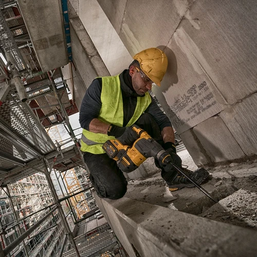 פטישון נטען בראשלס + 2 סוללות DeWALT DCH333X2 BRUSHLESS 54V 9Ah