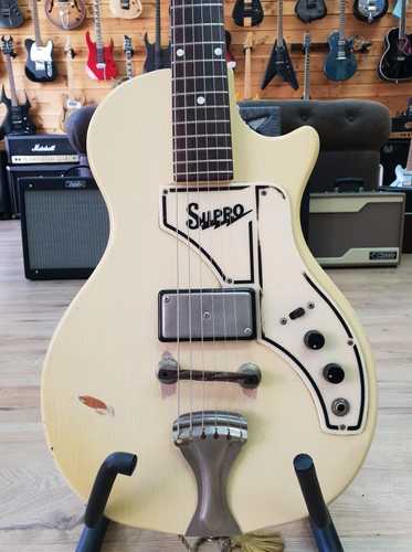 Supro 1507 Super 1961 cream