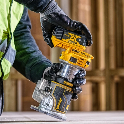 רוטר משולב נטען בראשלס + 2 סוללות DeWALT DCW604P2 BL 18V 5Ah
