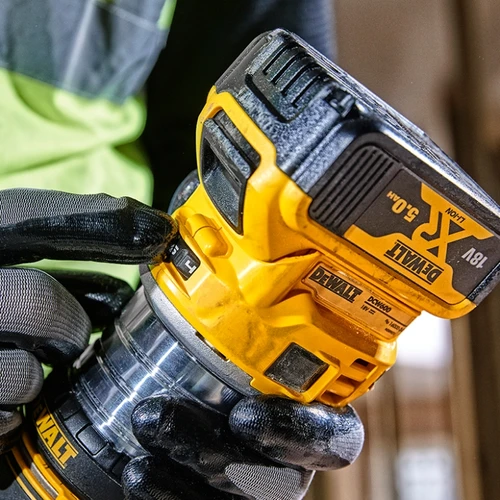 רוטר משולב נטען בראשלס + 2 סוללות DeWALT DCW604P2 BL 18V 5Ah