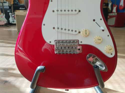 גיטרה חשמלית Fender Stratocaster Japan SSS 1994/5