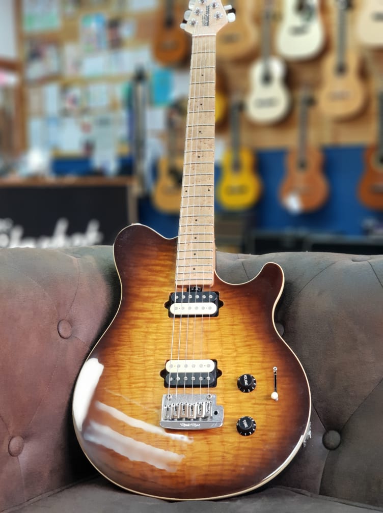 Music Man Axis Super Sport 2005