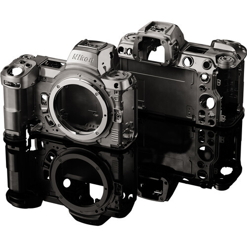 גוף מצלמת מירורלס Nikon Z6II  יד שניה