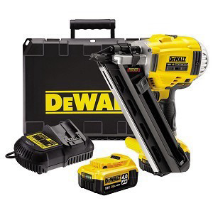 אקדח מסמרים DEWALT 18V 4AH