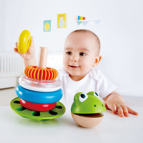 משחק התפתחות לתינוק השחלת טבעות מר צפרדע -  HAPE