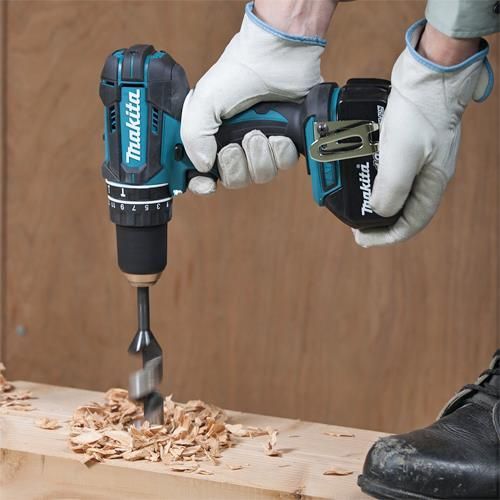 מברגה/מקדחה 18V רוטטת DHP482RYE סוללות 1.5AH מבית MAKITA