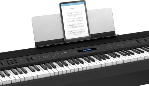 זוית נוספת  ROLAND FP90X