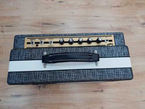 Supro 1610RT Comet