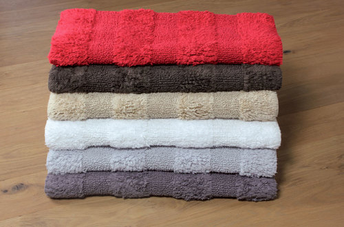 שטיח אדום דו צדדי 120*70 REVERSO Bathroom Mat