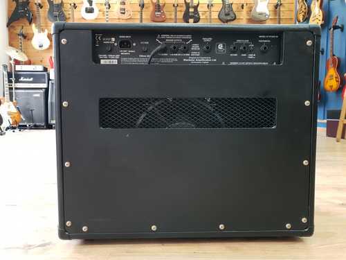 Blackstar HT20 Studio