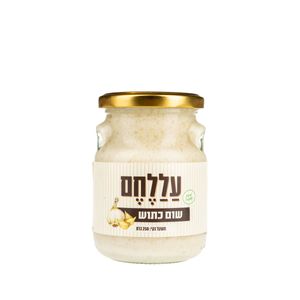 על הלחם שום כתוש