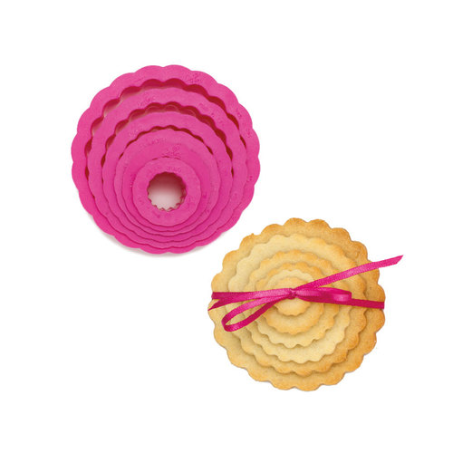 סט 6 חותכני עיגול משונן Decora 