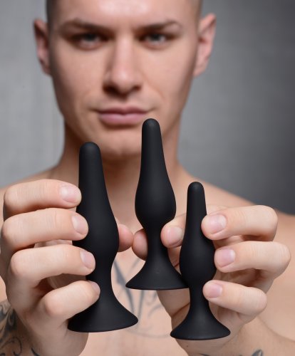 סט פלאגים להרחבה אנאלית מסיליקון  XR Brands - Triple Spire Tapered Silicone Anal Trainer Set