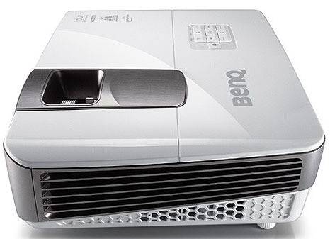מקרן BenQ MX710