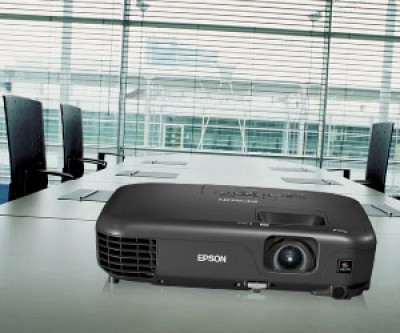 Epson EB-S02
