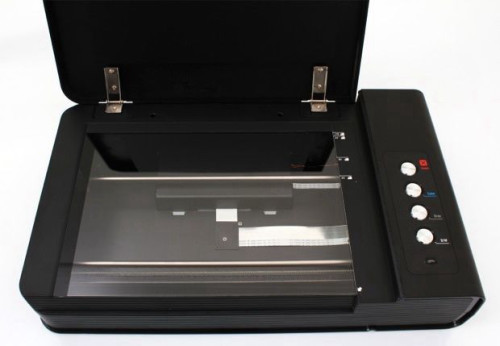 סורק Plustek Opticbook 4800 