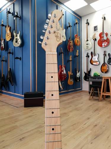 G&L USA Legacy Stratocaster 2015