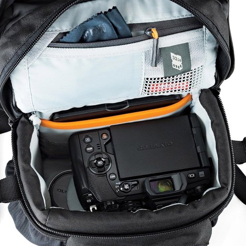 תיק צילום Lowepro nova 140 aw ii שחור