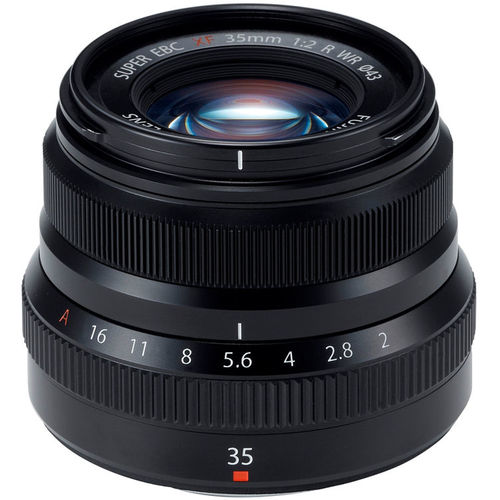 צבע שחור - Fujifilm XF 35mm f/2 R WR Lens יד שניה