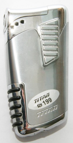 מצית טיטאן 199 לחצן צידי בצבע כסף