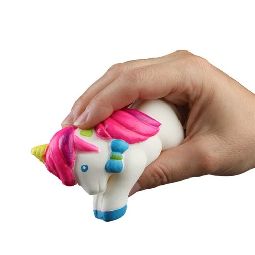 סקווישי חד קרן - ערכת יצירה לצביעה עצמית עם טושים ודבק נצנצנים