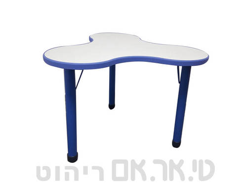 שולחנות תלתן למרחבי למידה