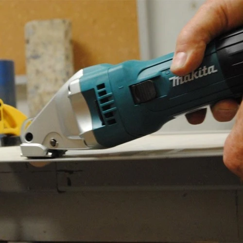 מספרי פח חשמליים MAKITA JS1601 380W