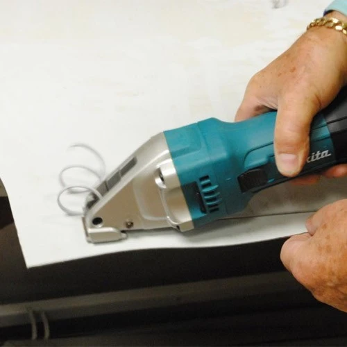 מספרי פח חשמליים MAKITA JS1601 380W