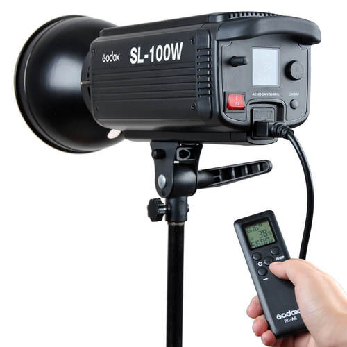 ראש תאורת לד רציפה Godox SL-100W 