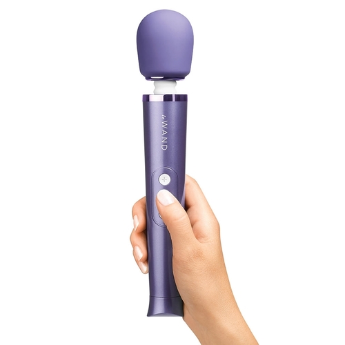 סופר מגי'ק וונד מיני סגלגל Le Wand-Petite Vibrating Massager  יצירת אומנות של עולם המסאגרים