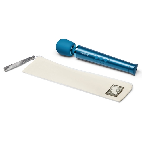 סופר מגי'ק וונד מיני כחול ים Le Wand-Petite Vibrating Massager - המסאג'ר הטוב ביותר בשנת 2021