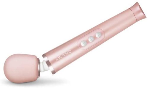 סופר מגי'ק וונד מיני ברונזה Le Wand-Petite Vibrating Massager - המסאג'ר הטוב ביותר בשנת 2021 