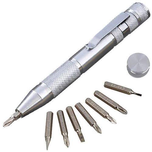 ESSENTIALS ערכת הישרדות במארז ספר