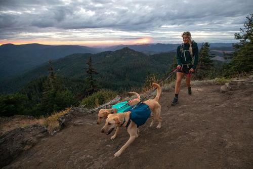 FRONT RANGE™ DAY PACK