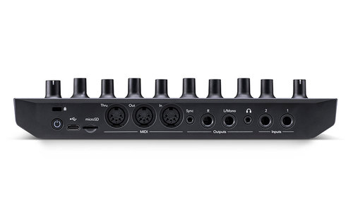 סינטיסייזר-סיקוונסר Circuit Tracks novation