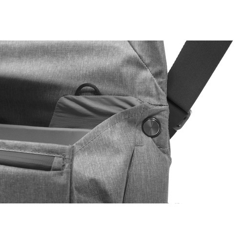 תיק צד Peak Design Everyday Messenger 13L v2