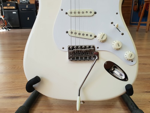 Fender Made in Japan Traditional '50s Stratocaster 2017