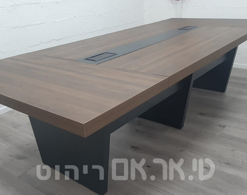 שולחן ישיבות דגם נאפולי