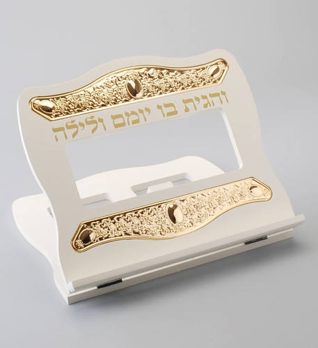 סטנדר עץ לבן בגימור זהב יוקרתי