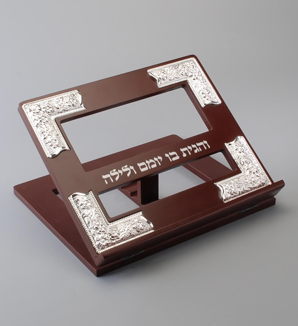 סטנדר עץ חום בגימור כסף יוקרתי