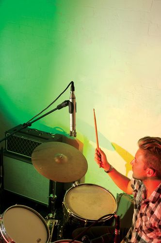 זוית נוספת Rode NT4 Stereo Condenser Microphone