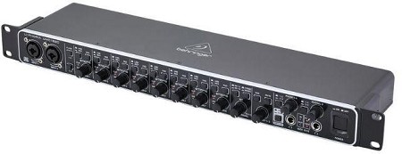 BEHRINGER UMC 1820 כרטיס קול 